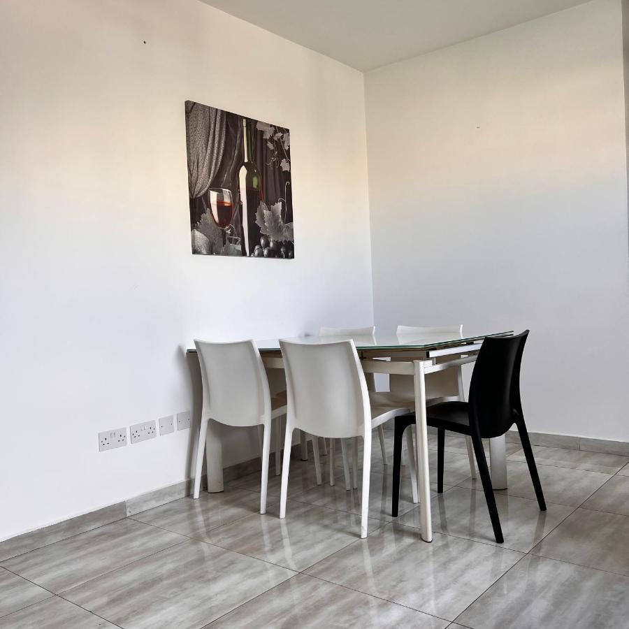 Apartment F3 Modern&bright In Malta