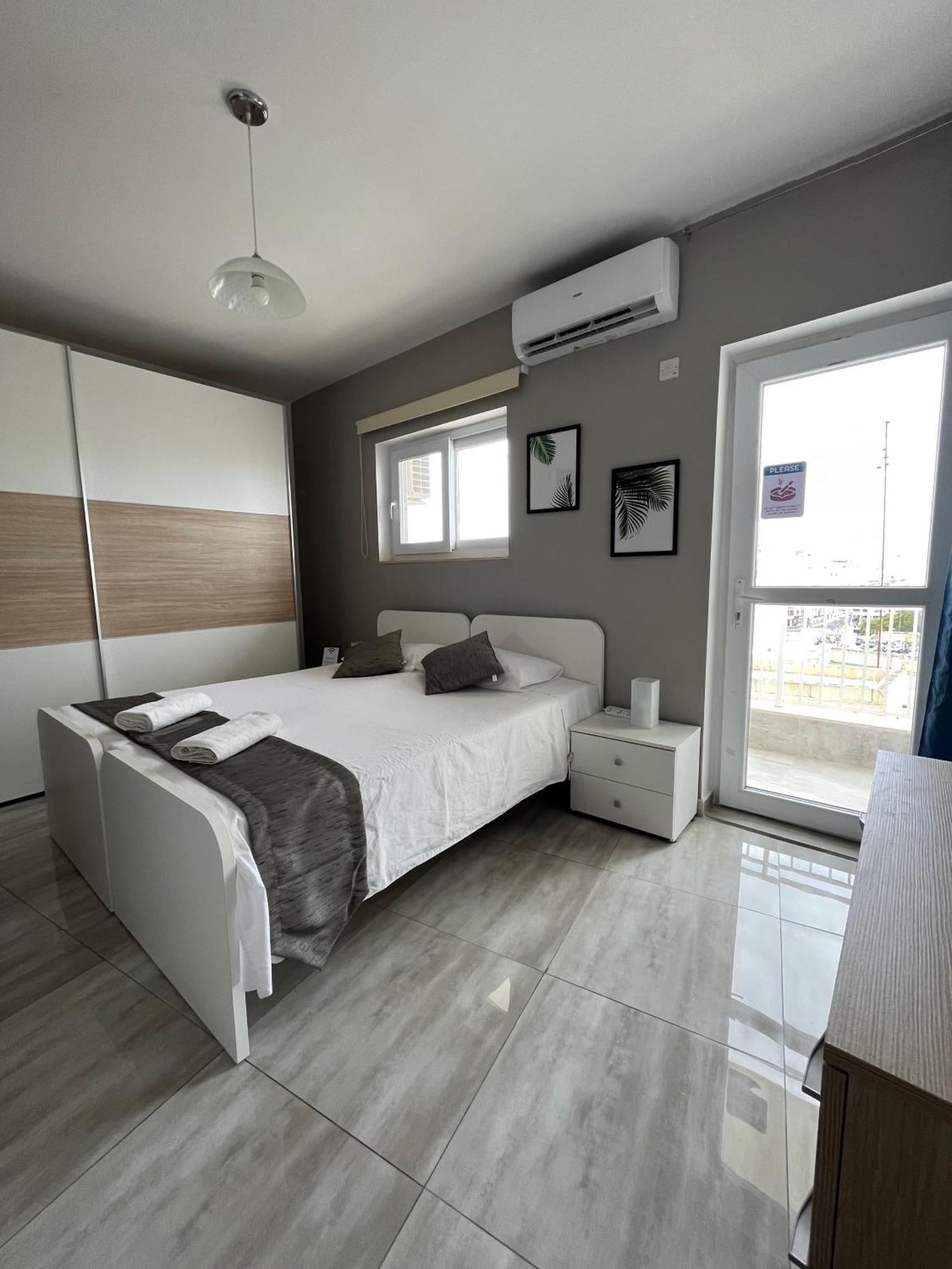F3 Modern And Bright In Malta Msida